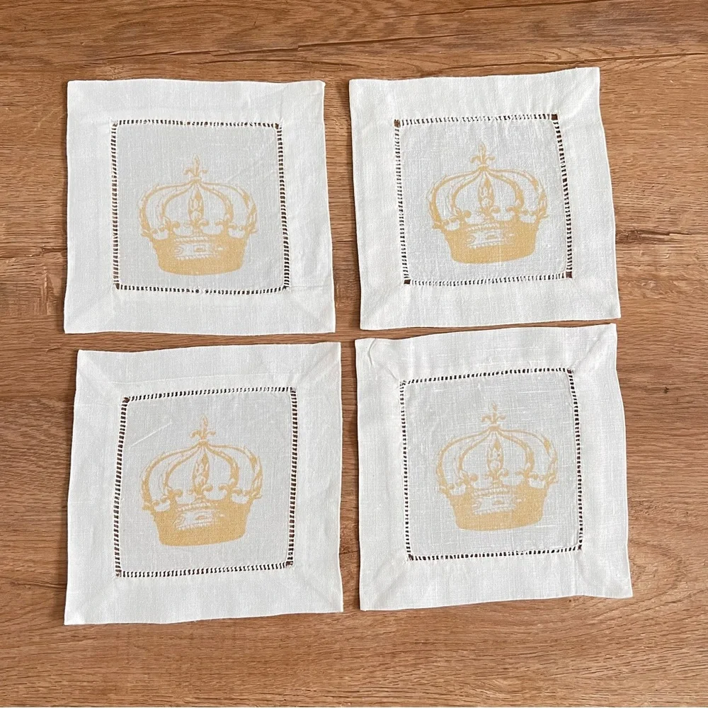 Set Of 4 White Linen With‎ Gold Royal Crown Cocktail Napkins 6”